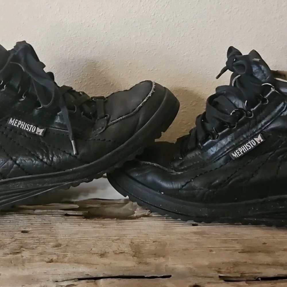 Mephisto Black Leather Men's Boots